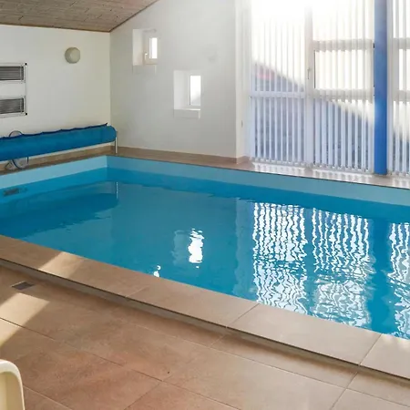In Thisted With Indoor Swimming Pool 度假居 *